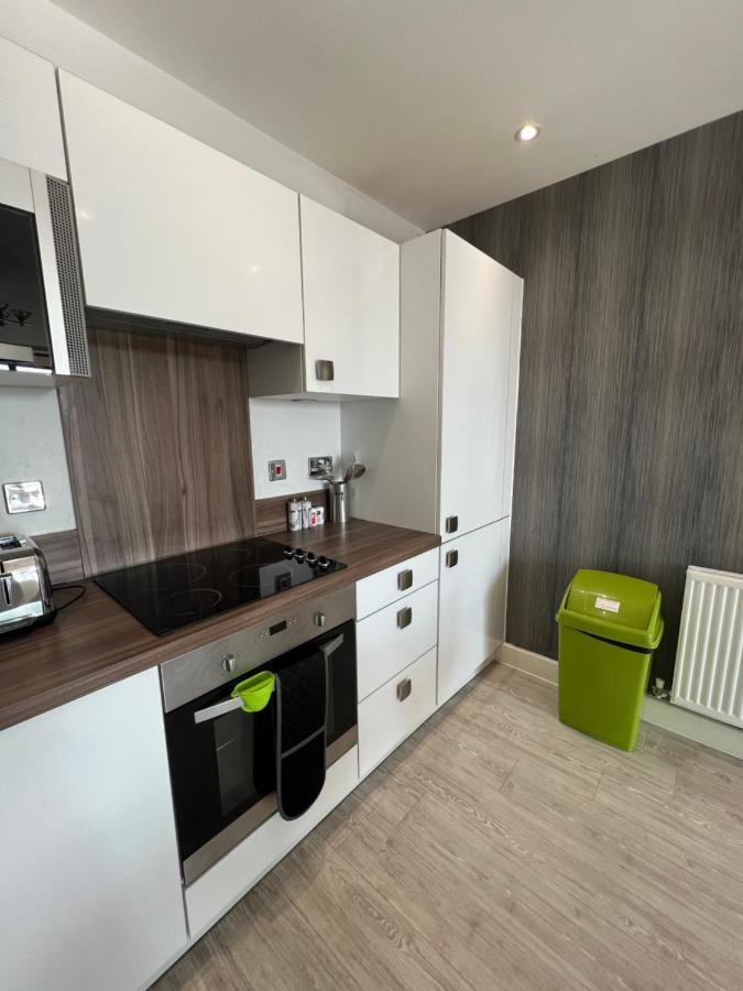 Cityscape Serenity: 10Th Floor Oasis Near City Airport, Excel & 02 Apartman London Kültér fotó